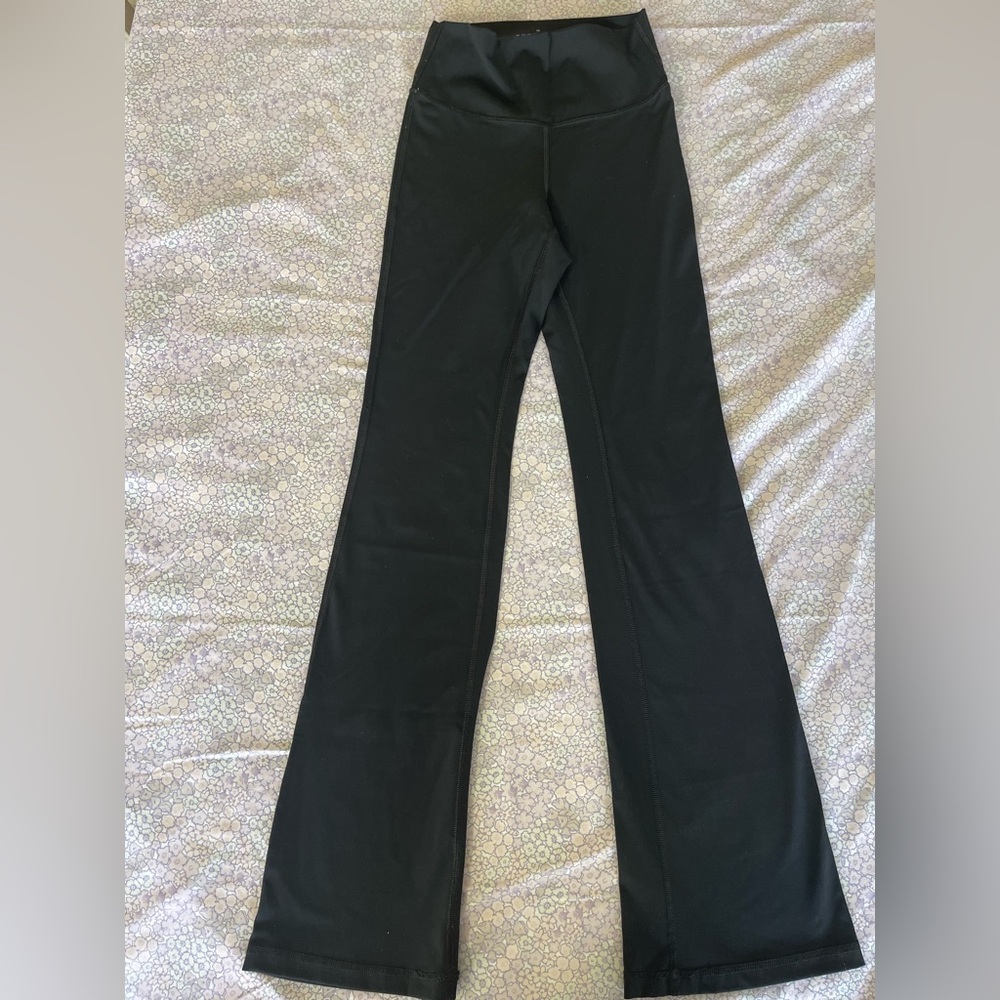 Everlane Black High-Rise Active Leggings